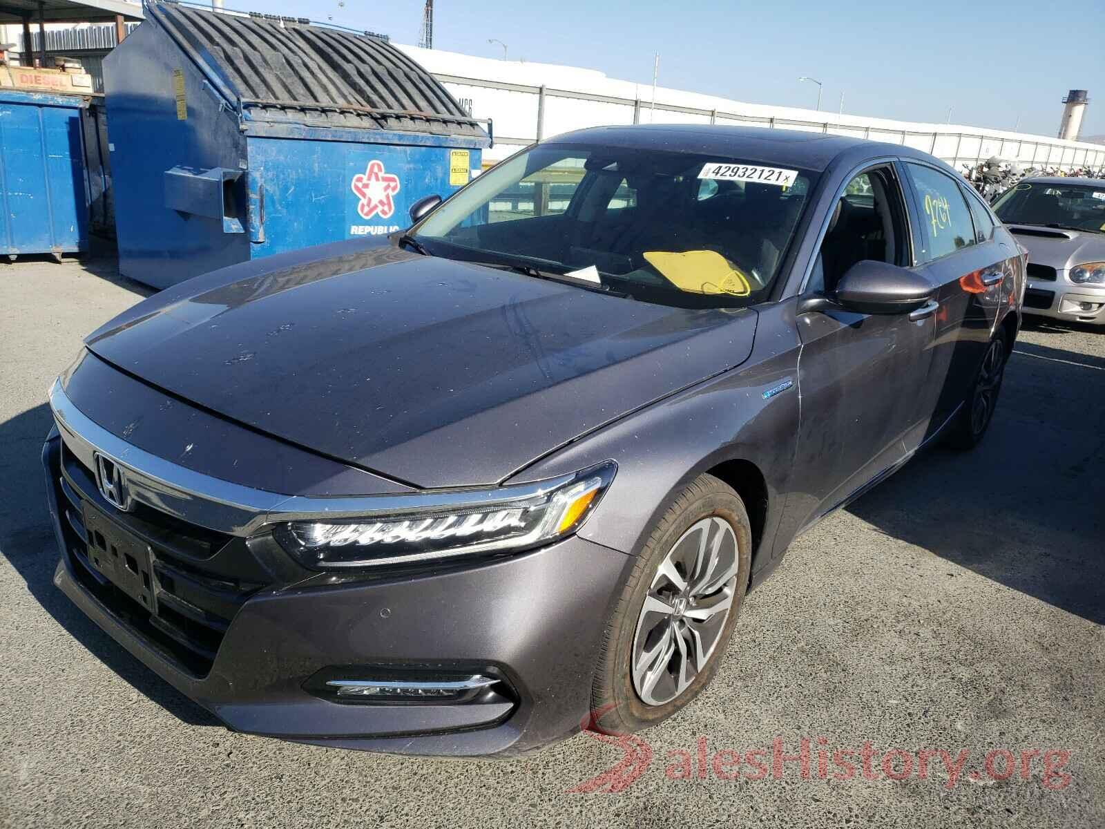 1HGCV3F95JA014026 2018 HONDA ACCORD