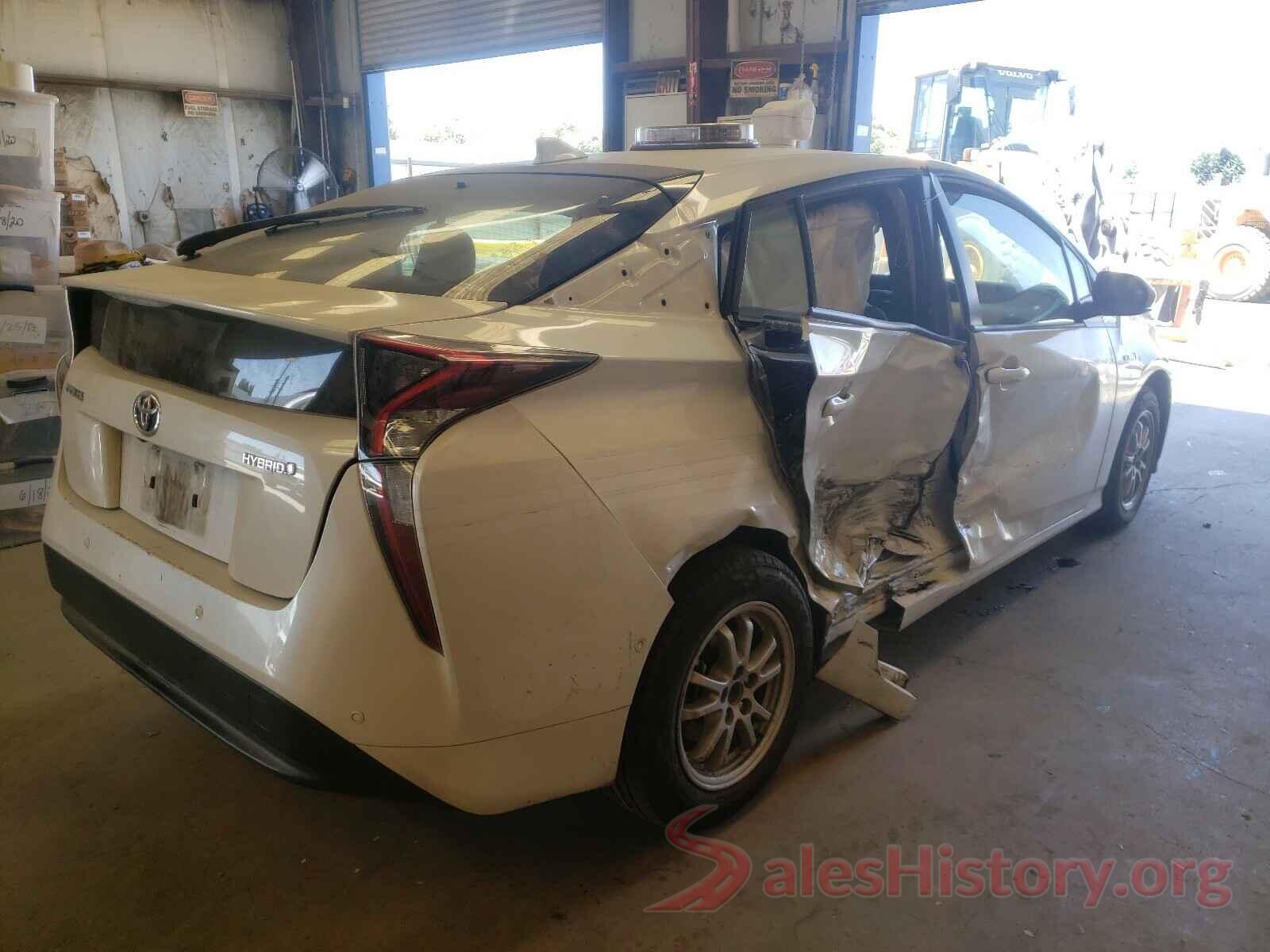 JTDKBRFU0J3075962 2018 TOYOTA PRIUS