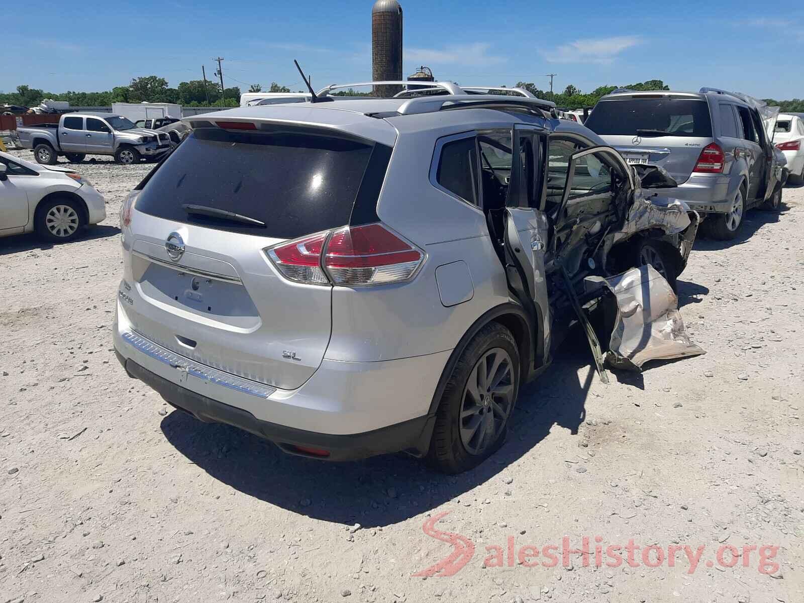 5N1AT2MT5GC748582 2016 NISSAN ROGUE