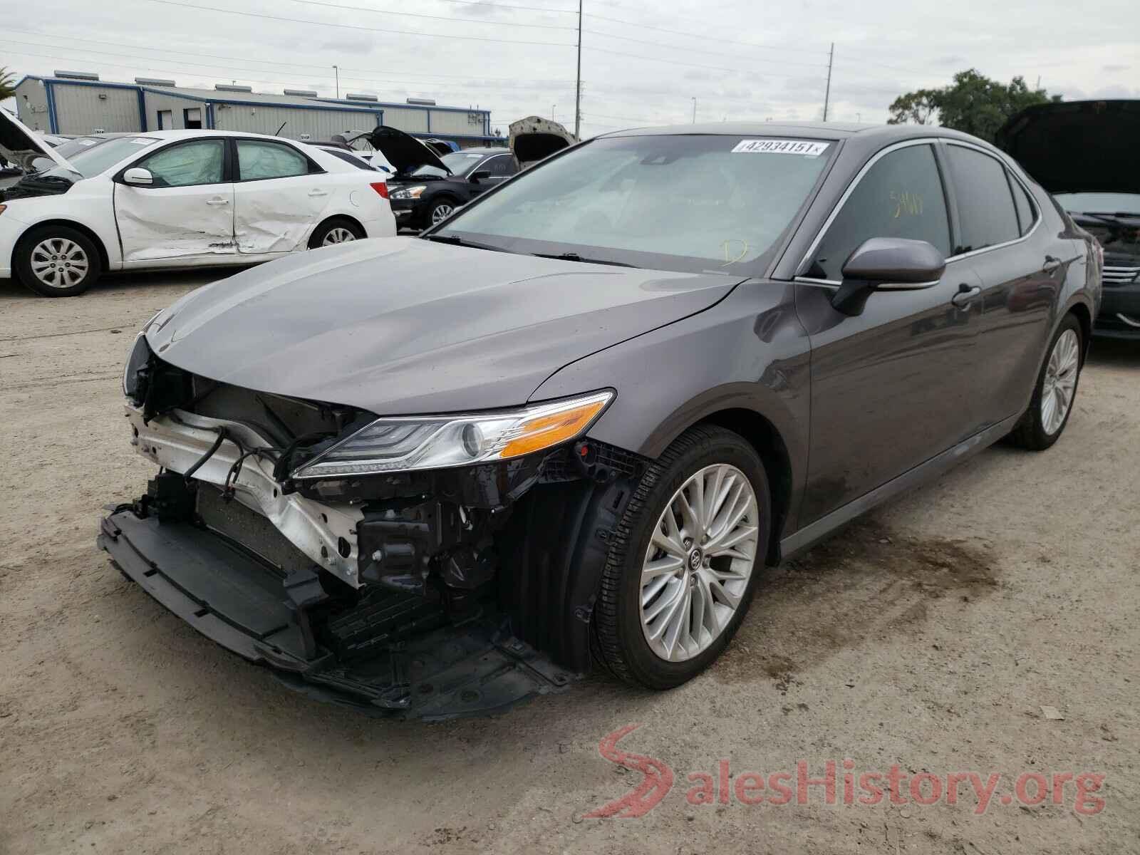 4T1B11HK7JU043161 2018 TOYOTA CAMRY