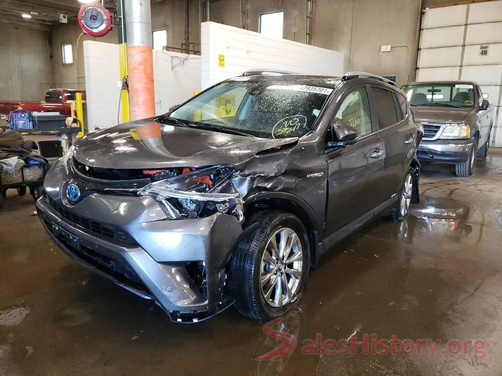 JTMDJREV7JD251311 2018 TOYOTA RAV4