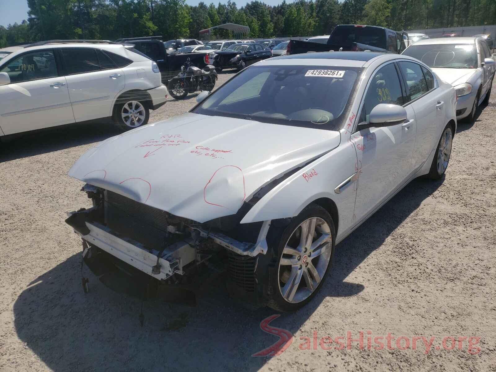 SAJAD4BV7HA973425 2017 JAGUAR XE