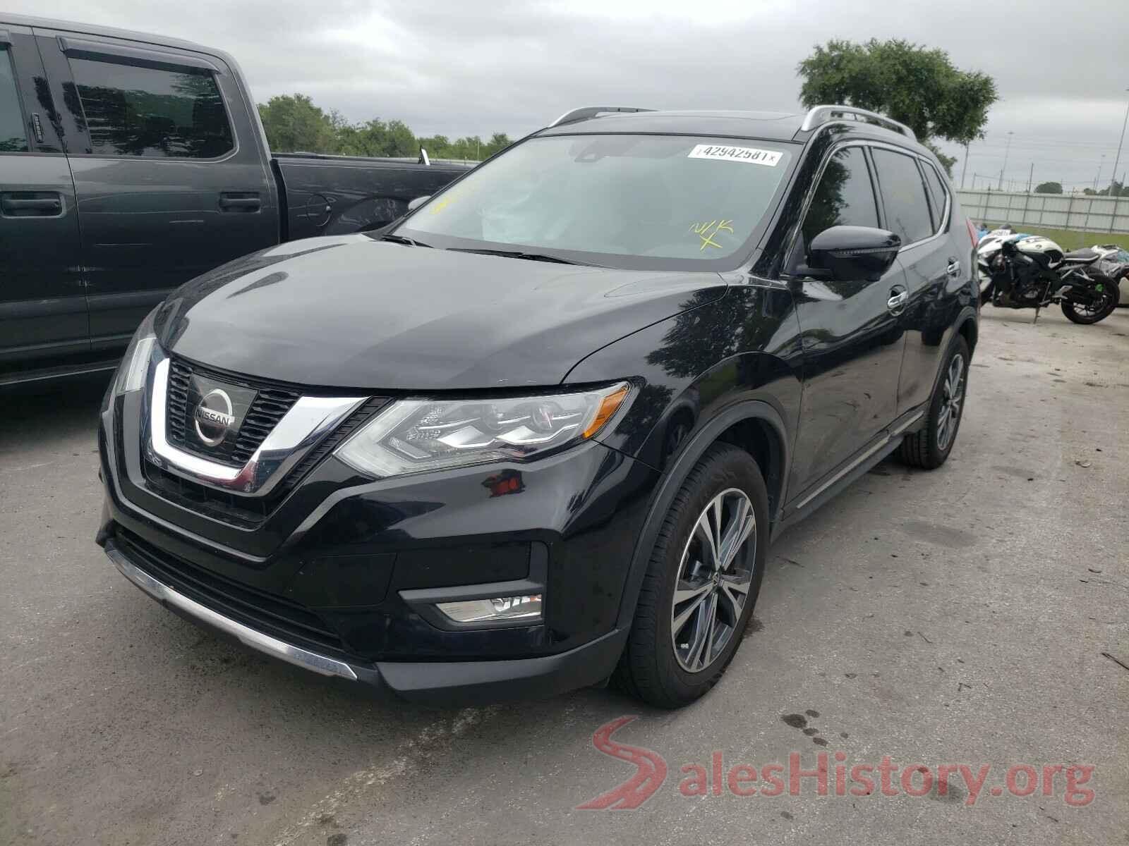 JN8AT2MT6HW381085 2017 NISSAN ROGUE