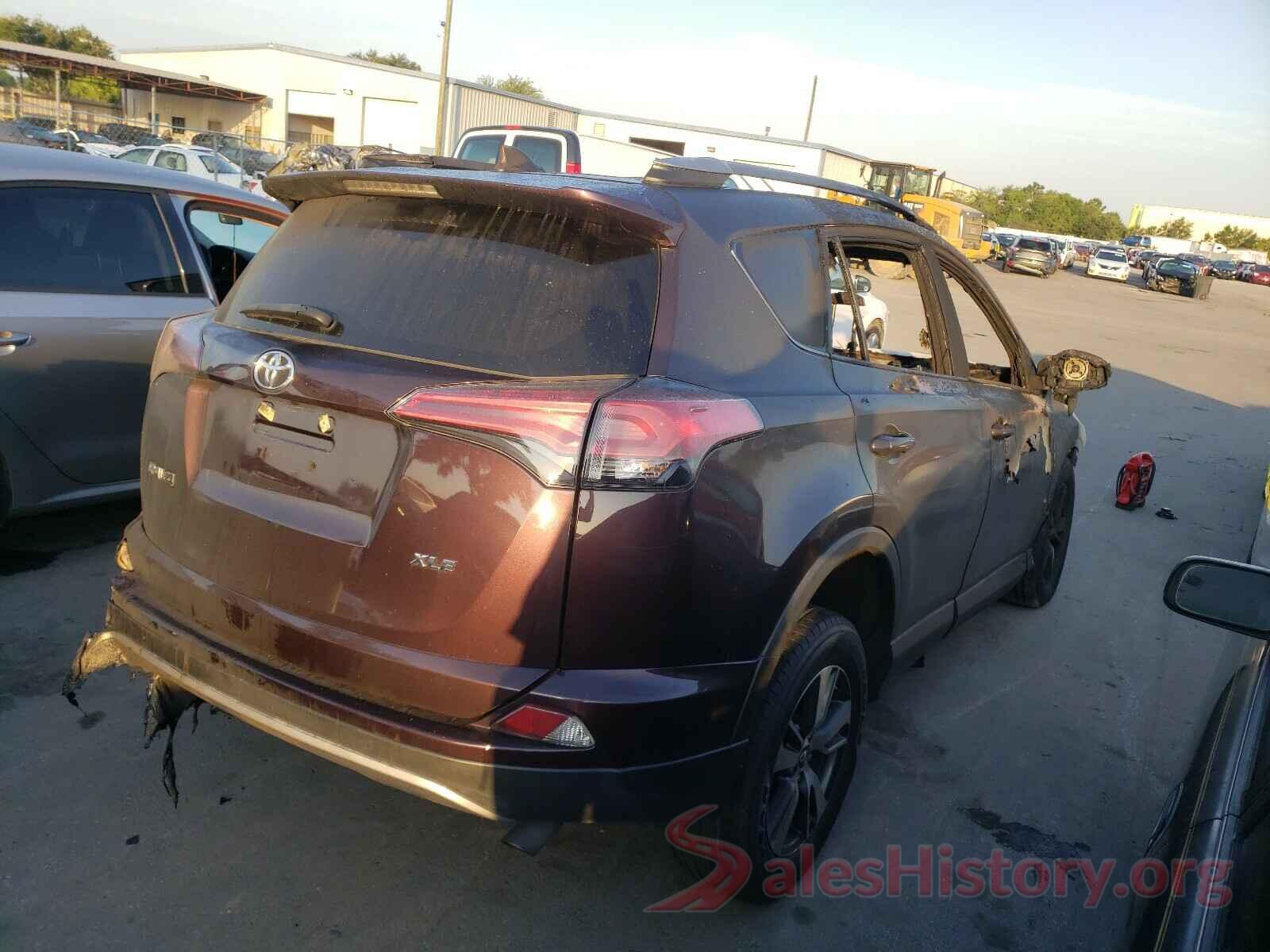 2T3WFREV7JW419512 2018 TOYOTA RAV4