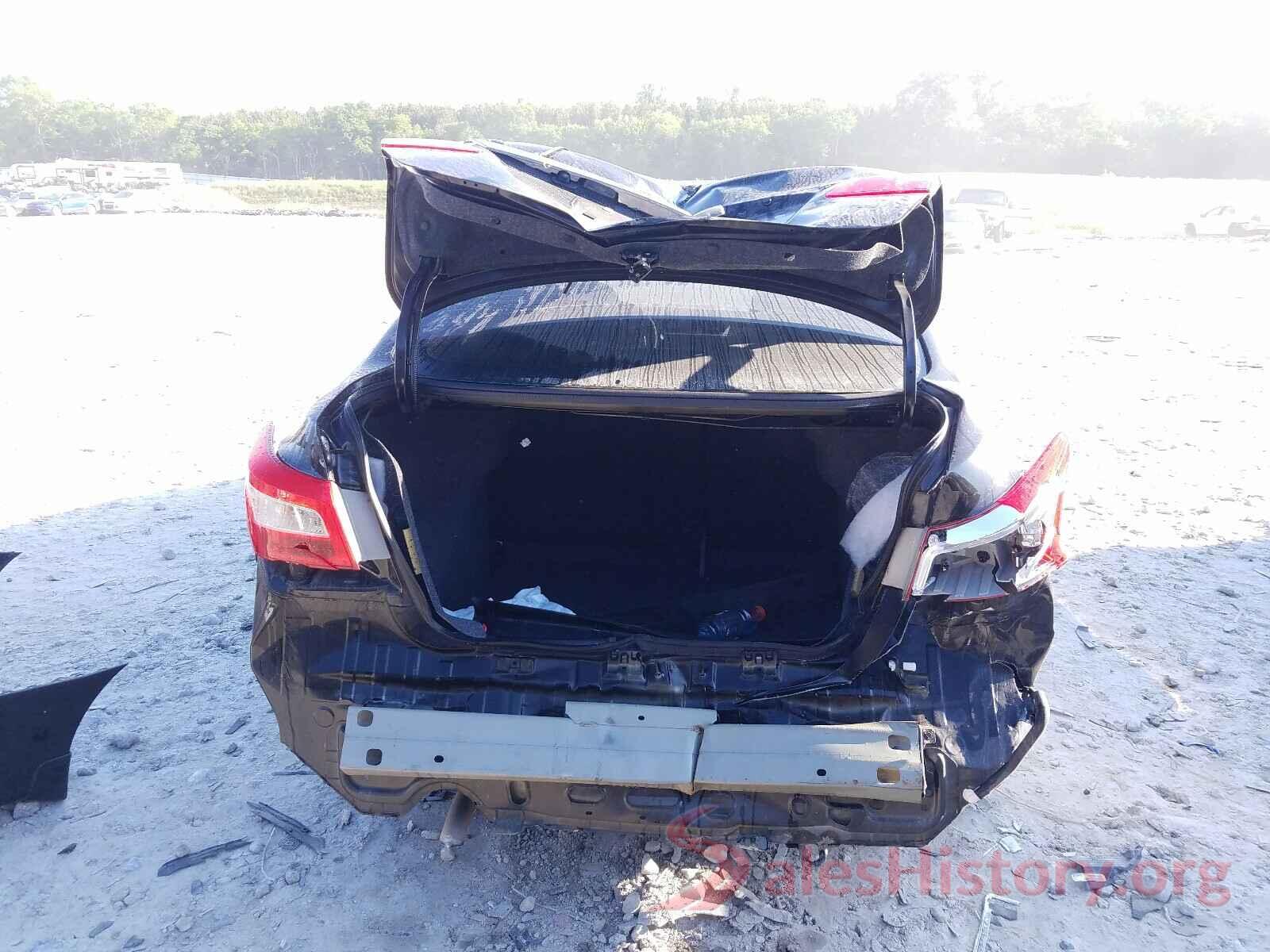 3N1AB7AP2JY318635 2018 NISSAN SENTRA