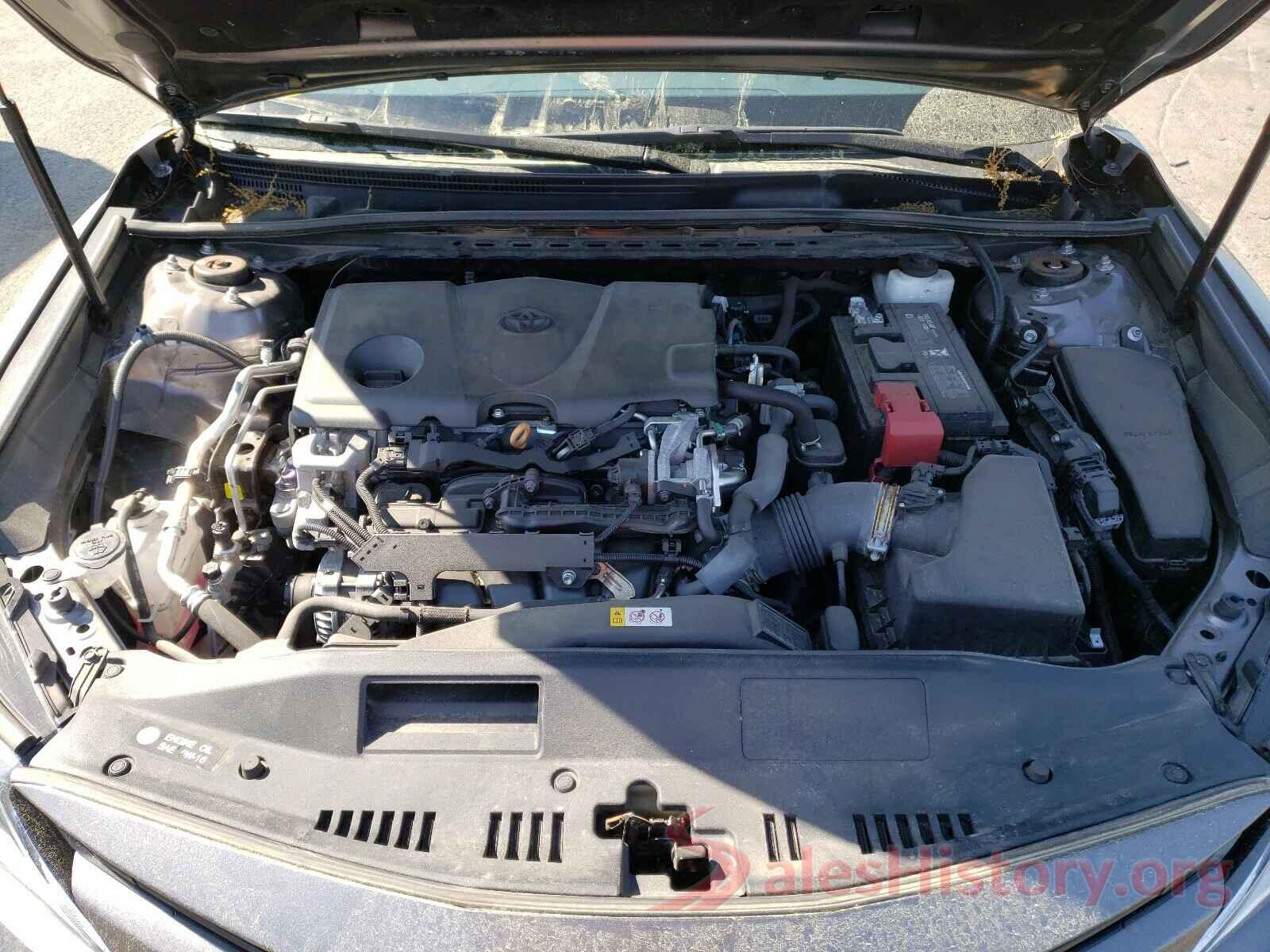 4T1B11HK1JU551612 2018 TOYOTA CAMRY