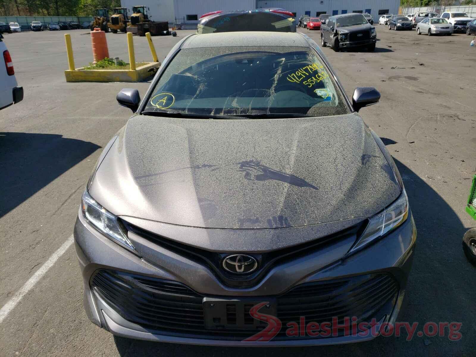 4T1B11HK1JU551612 2018 TOYOTA CAMRY