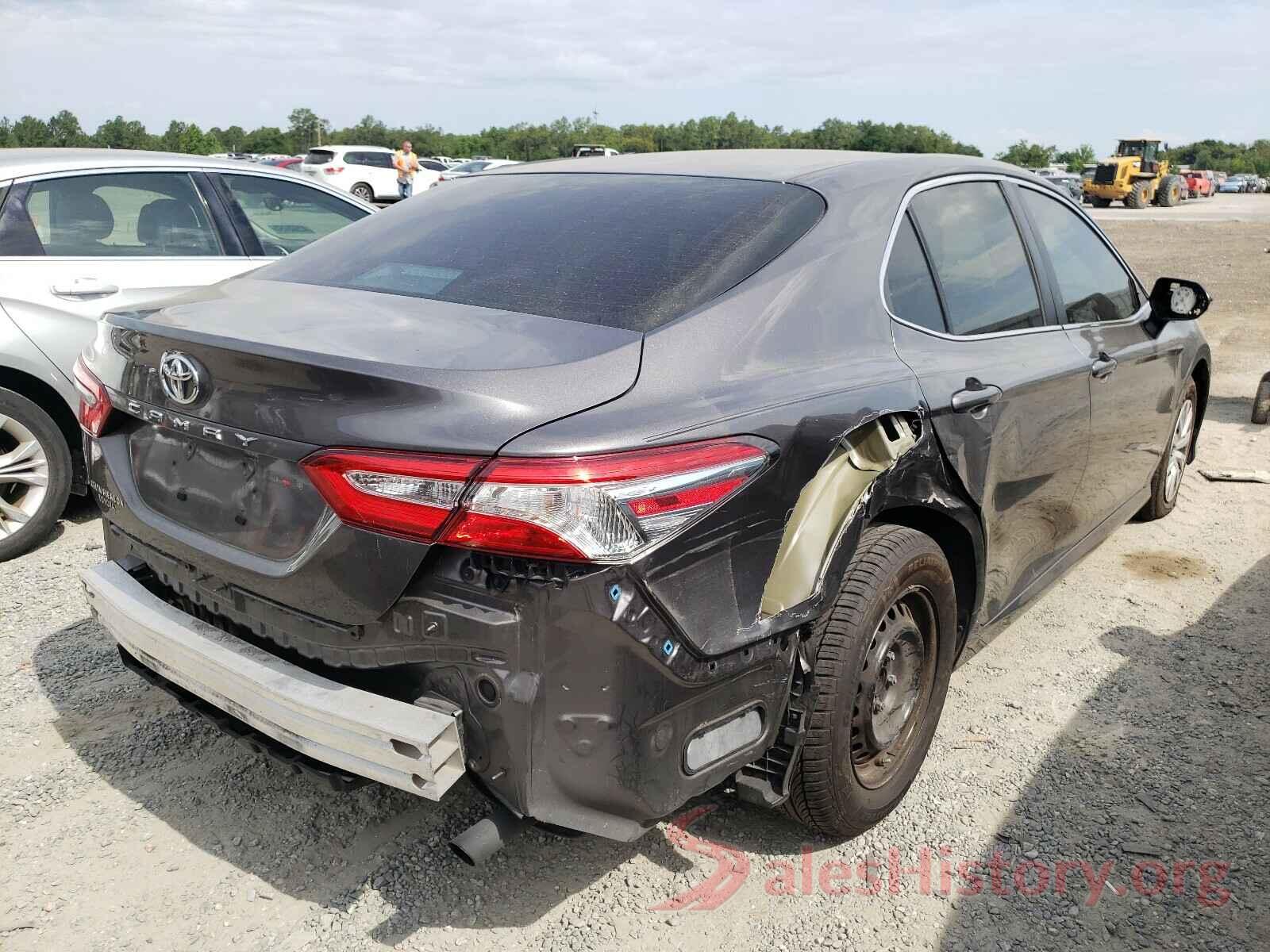 4T1B11HK0JU540973 2018 TOYOTA CAMRY