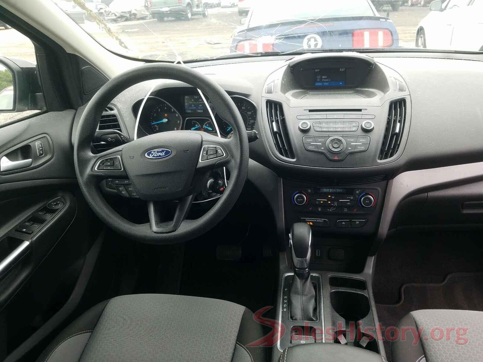 1FMCU0GD0JUA73529 2018 FORD ESCAPE