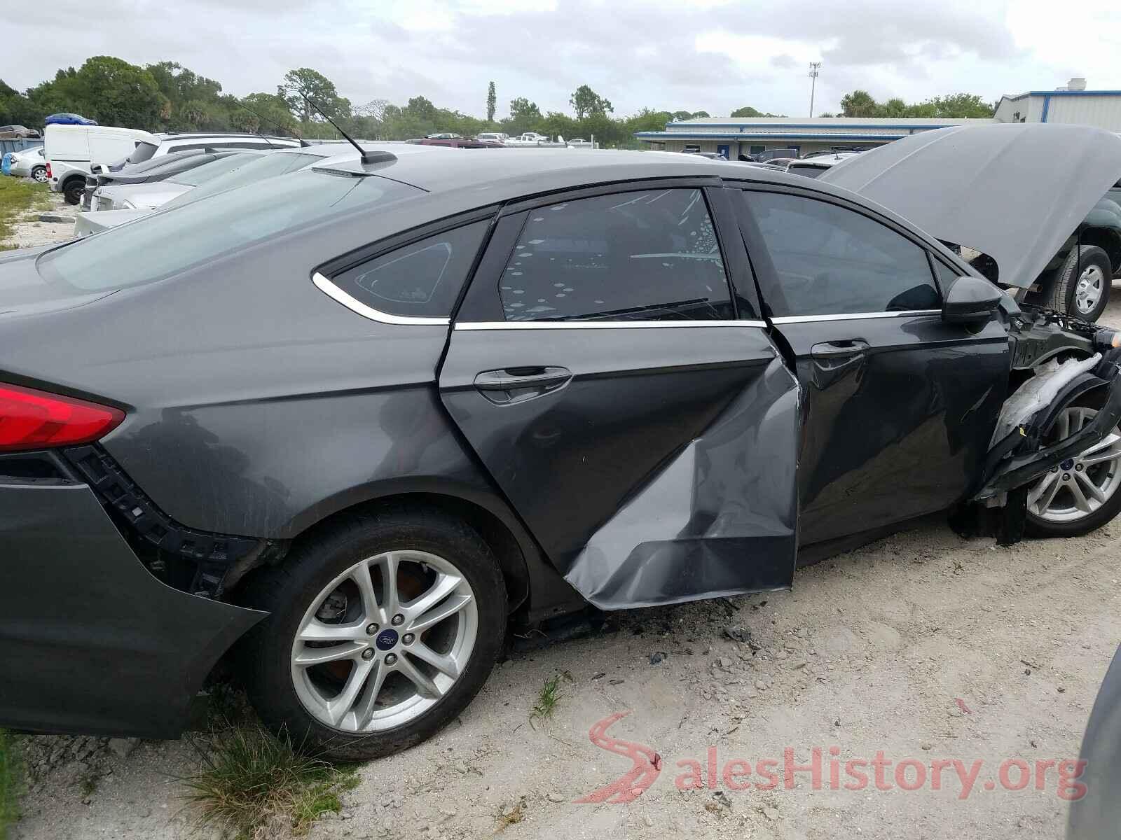 3FA6P0HD9JR157403 2018 FORD FUSION