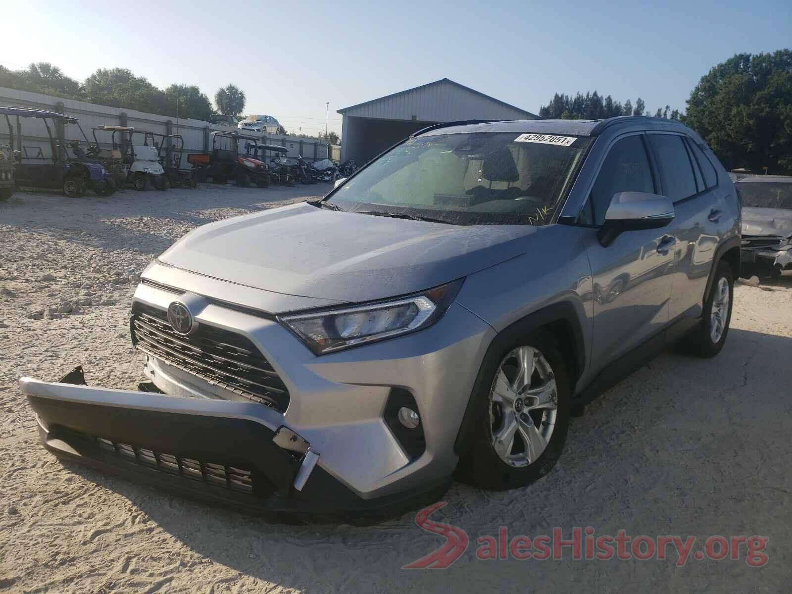 JTMW1RFV1KD030585 2019 TOYOTA RAV4