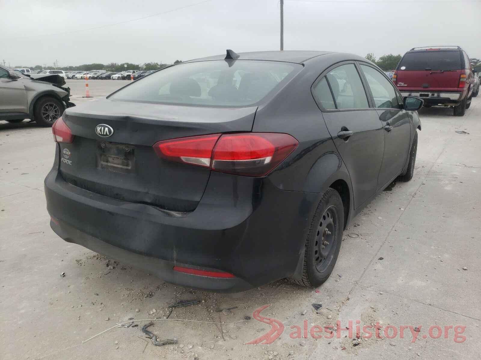 3KPFL4A7XHE064960 2017 KIA FORTE