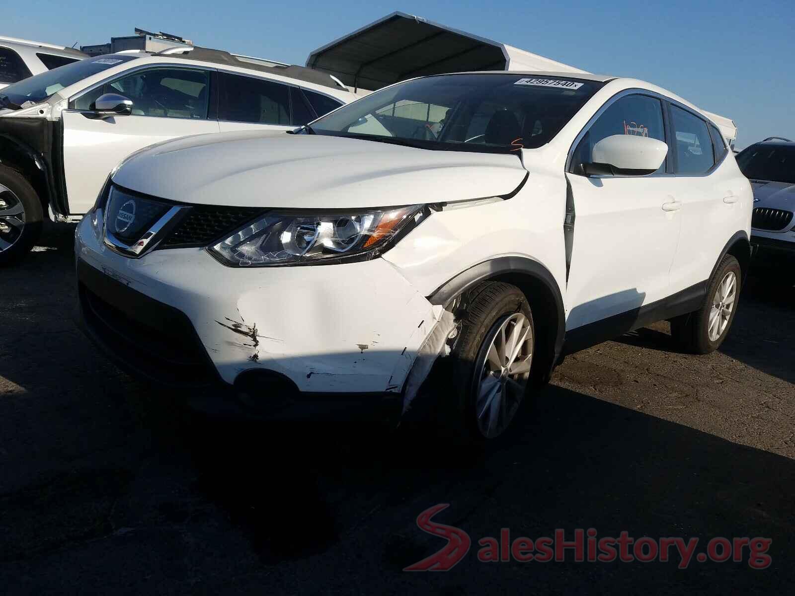 JN1BJ1CP7JW152945 2018 NISSAN ROGUE