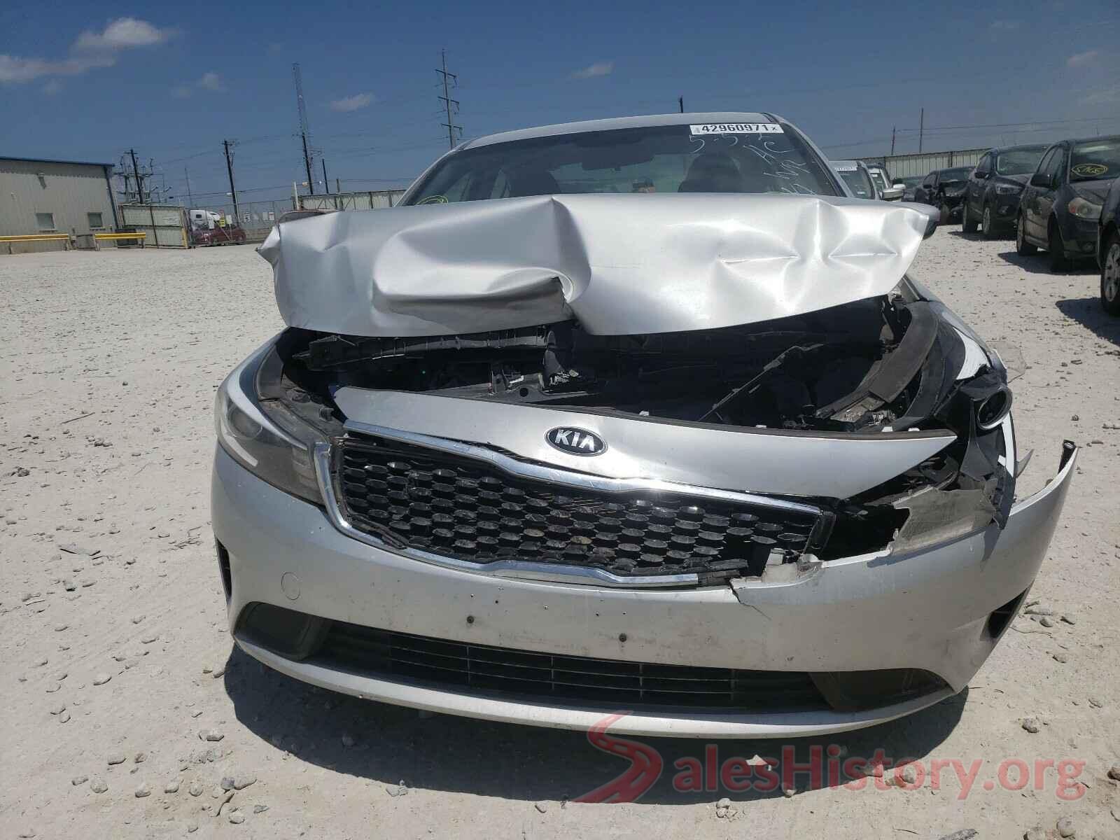 3KPFL4A76JE274199 2018 KIA FORTE