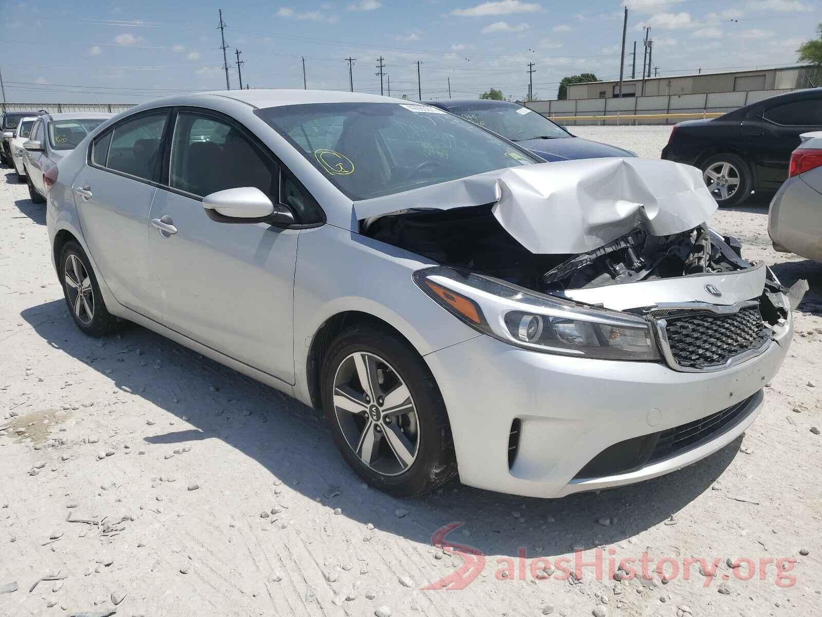 3KPFL4A76JE274199 2018 KIA FORTE