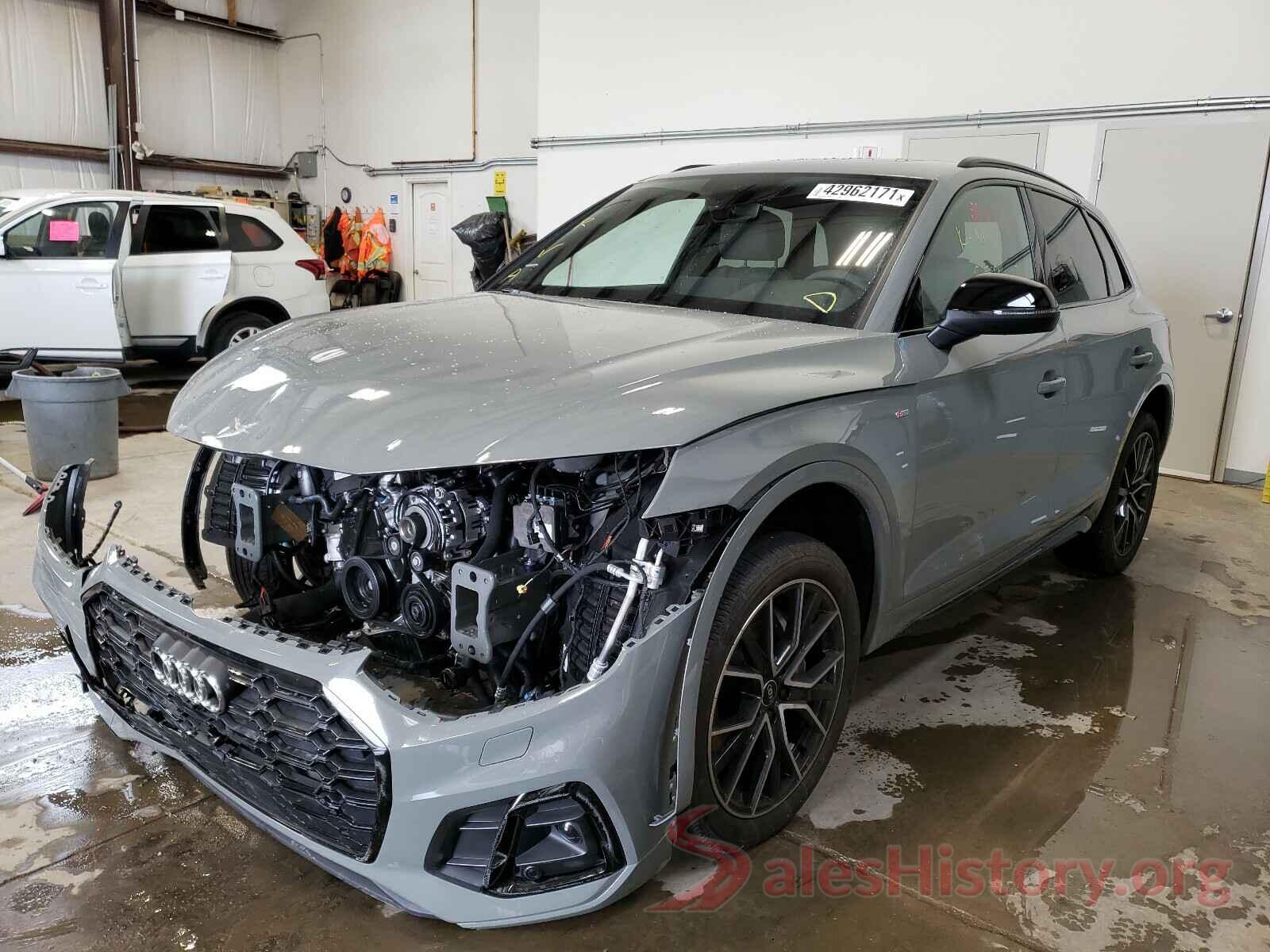 WA1FAAFYXM2044957 2021 AUDI Q5