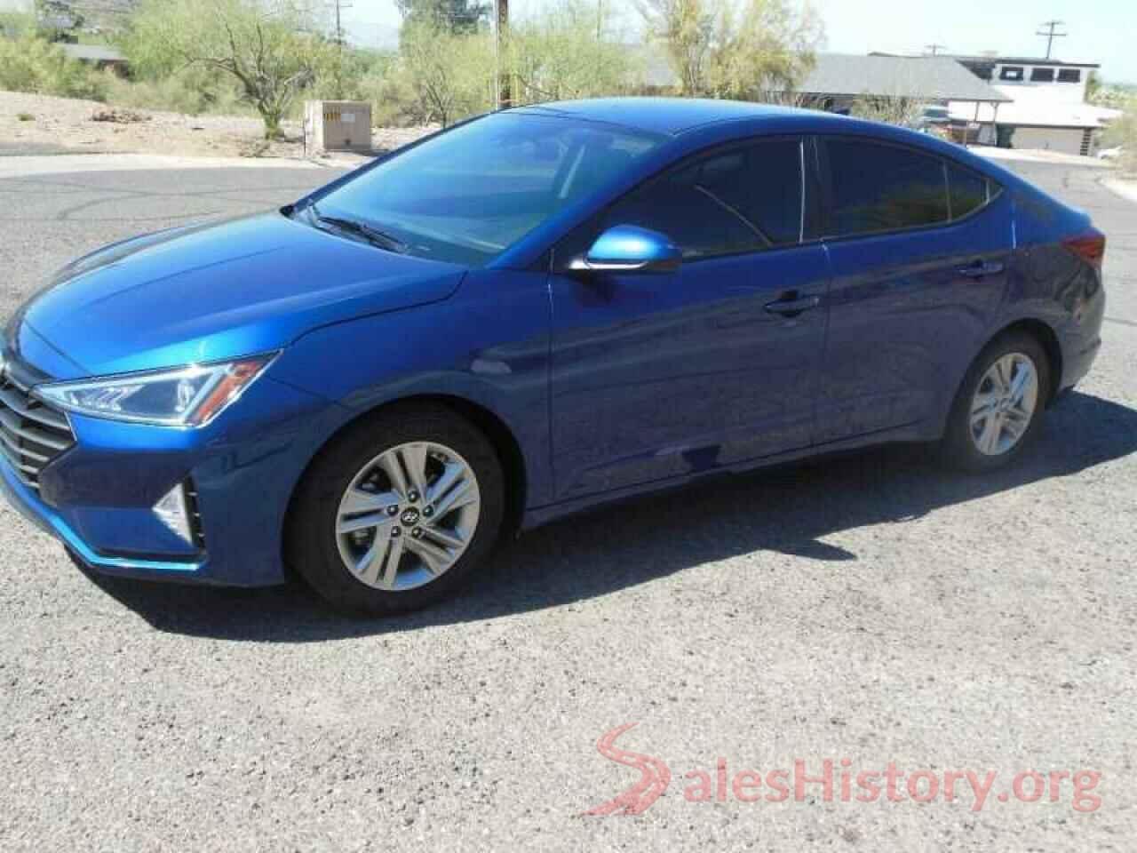 5NPD84LF3KH437725 2019 HYUNDAI ELANTRA