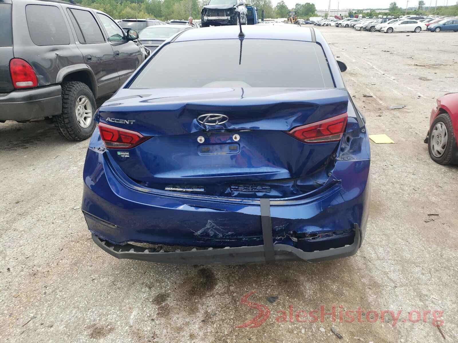 3KPC24A30JE018000 2018 HYUNDAI ACCENT