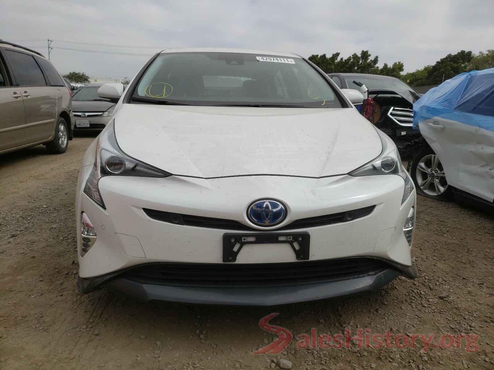 JTDKARFUXJ3064163 2018 TOYOTA PRIUS