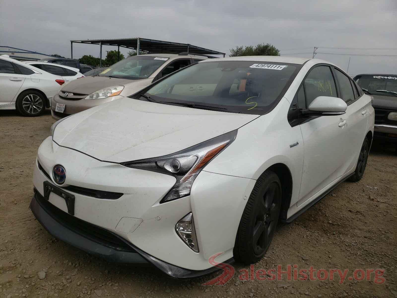 JTDKARFUXJ3064163 2018 TOYOTA PRIUS