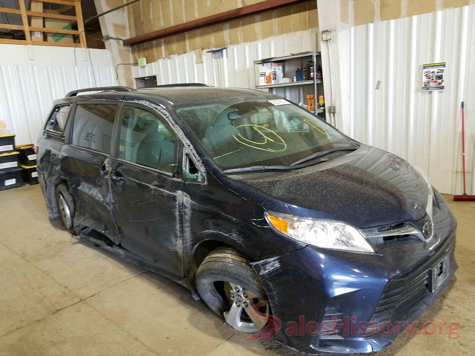 5TDKZ3DC5LS042704 2020 TOYOTA SIENNA