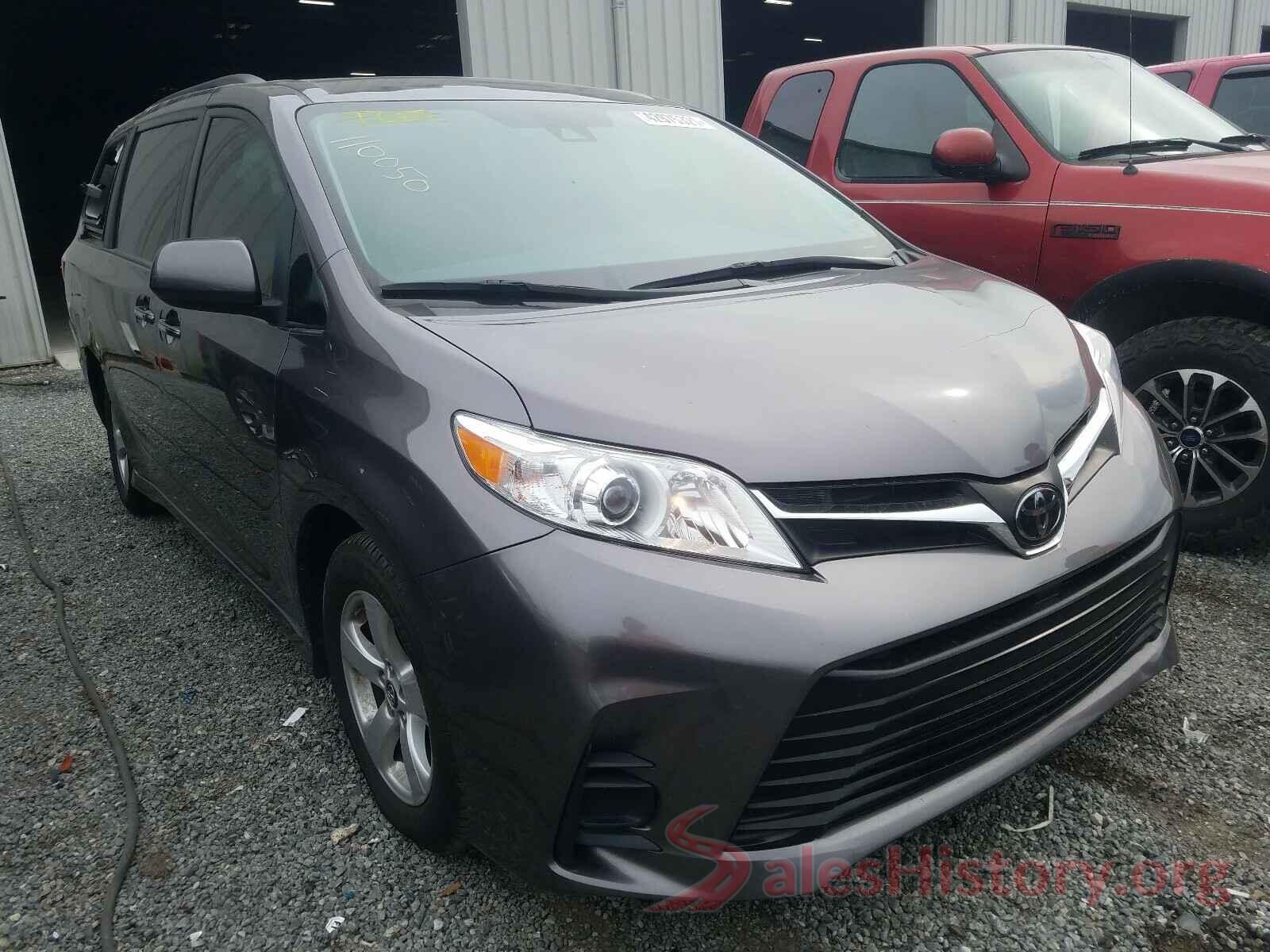 5TDKZ3DC7KS995851 2019 TOYOTA SIENNA