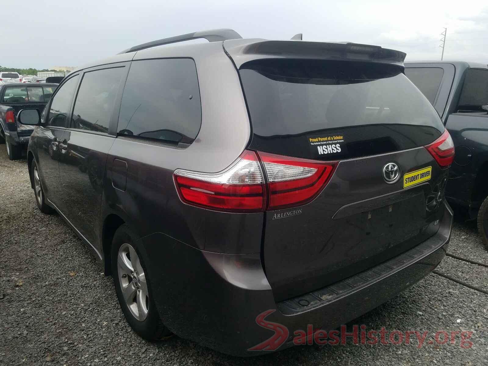 5TDKZ3DC7KS995851 2019 TOYOTA SIENNA