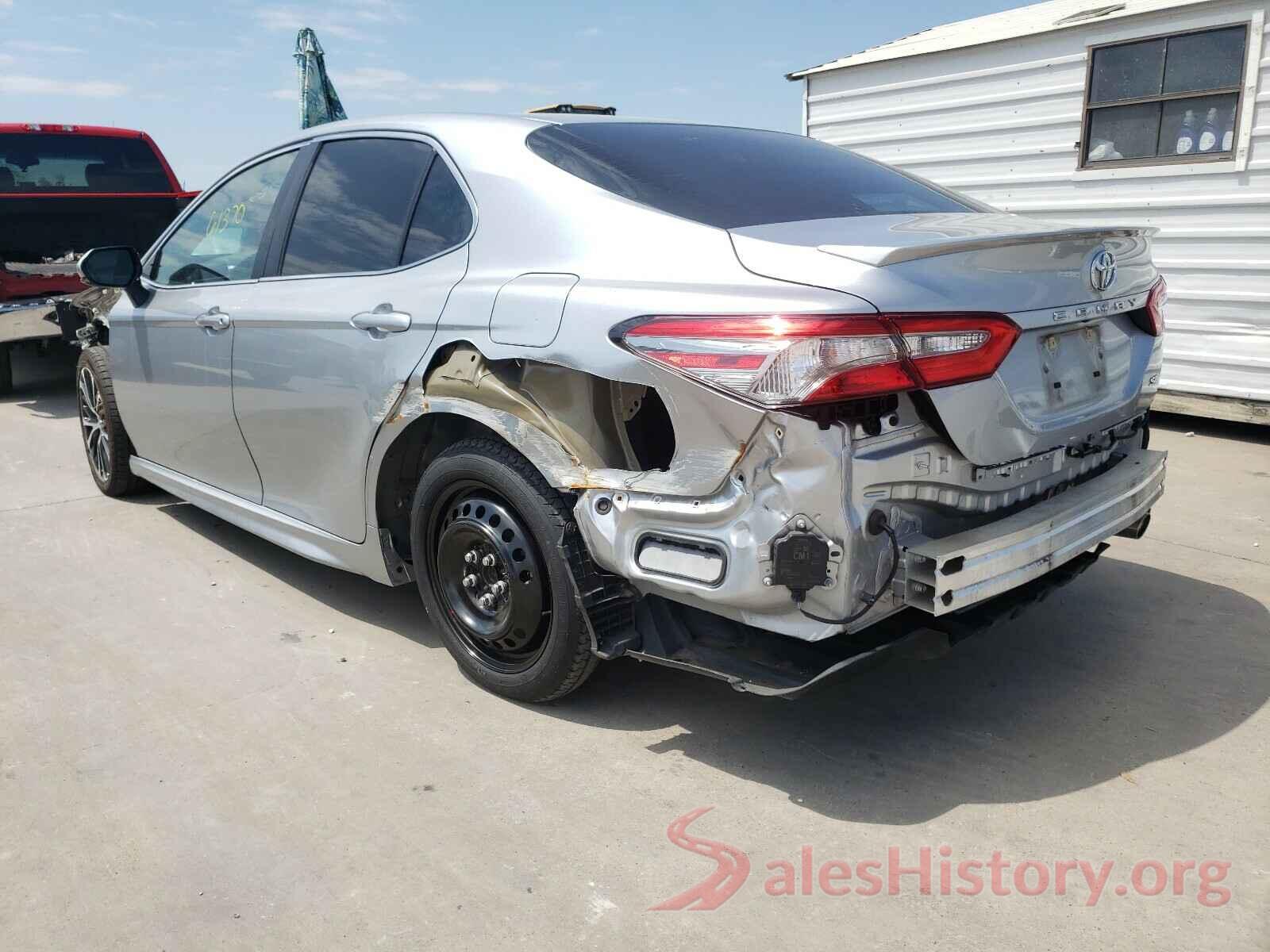 4T1B11HK9JU122766 2018 TOYOTA CAMRY