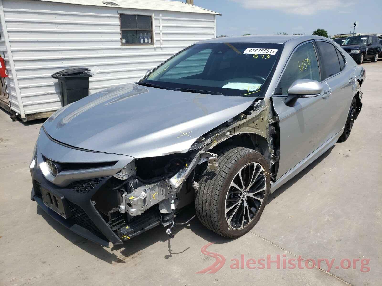 4T1B11HK9JU122766 2018 TOYOTA CAMRY