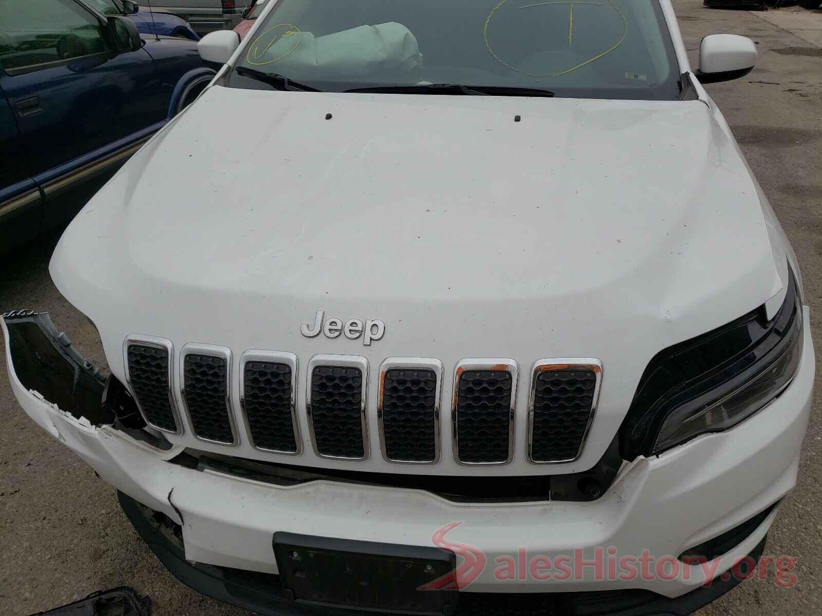 1C4PJLCB4KD393202 2019 JEEP CHEROKEE