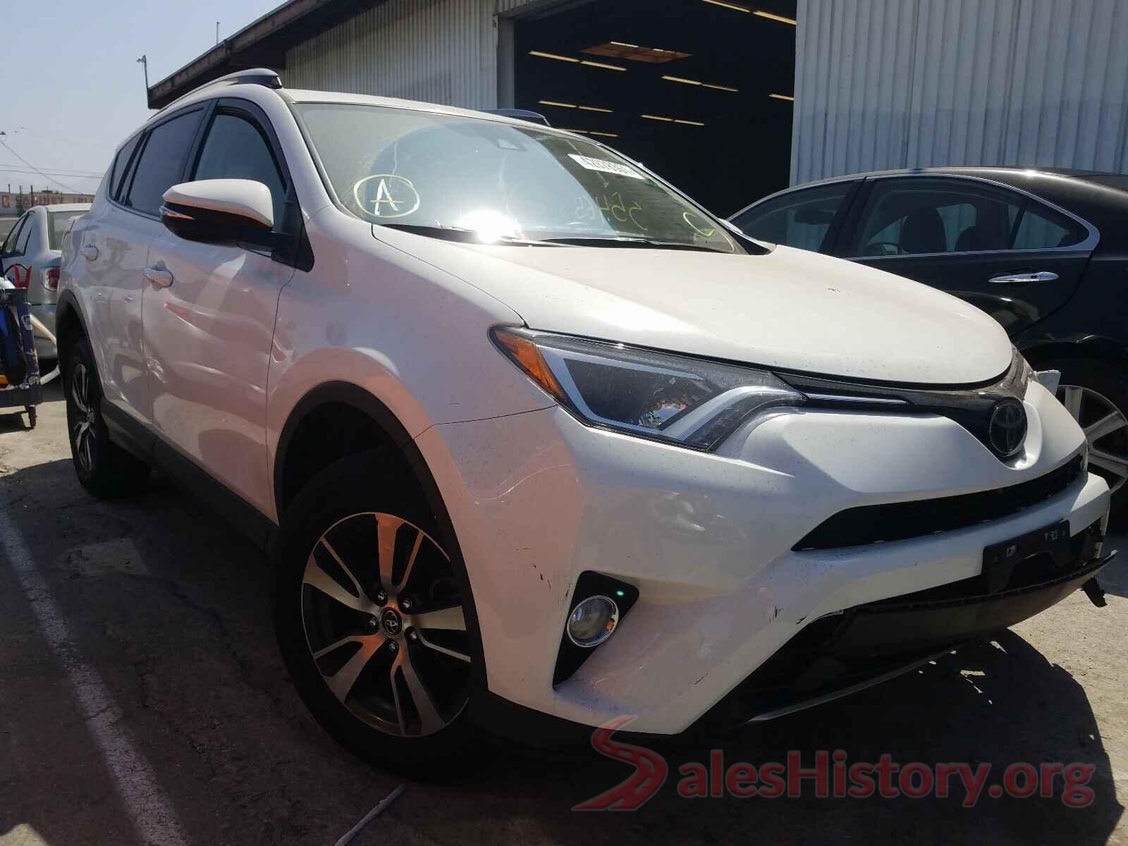 JTMWFREV0JJ160554 2018 TOYOTA RAV4