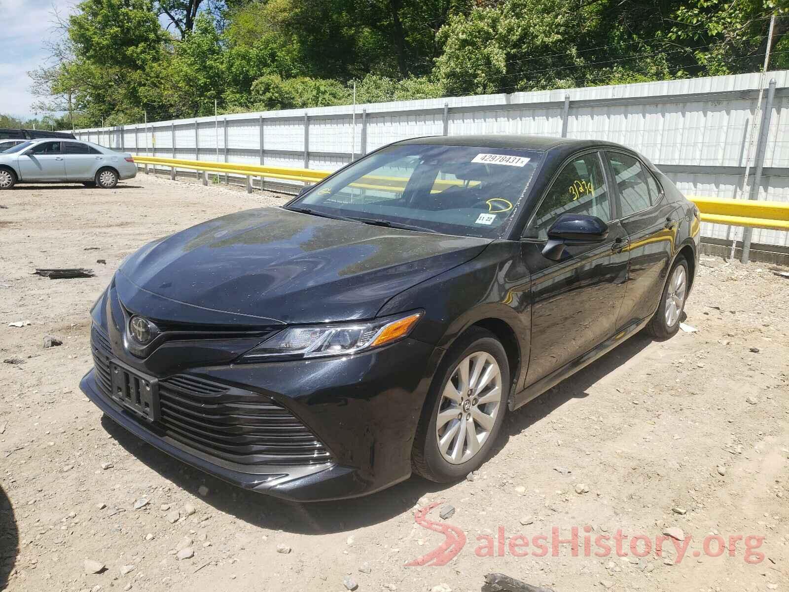 4T1B11HK5JU526292 2018 TOYOTA CAMRY