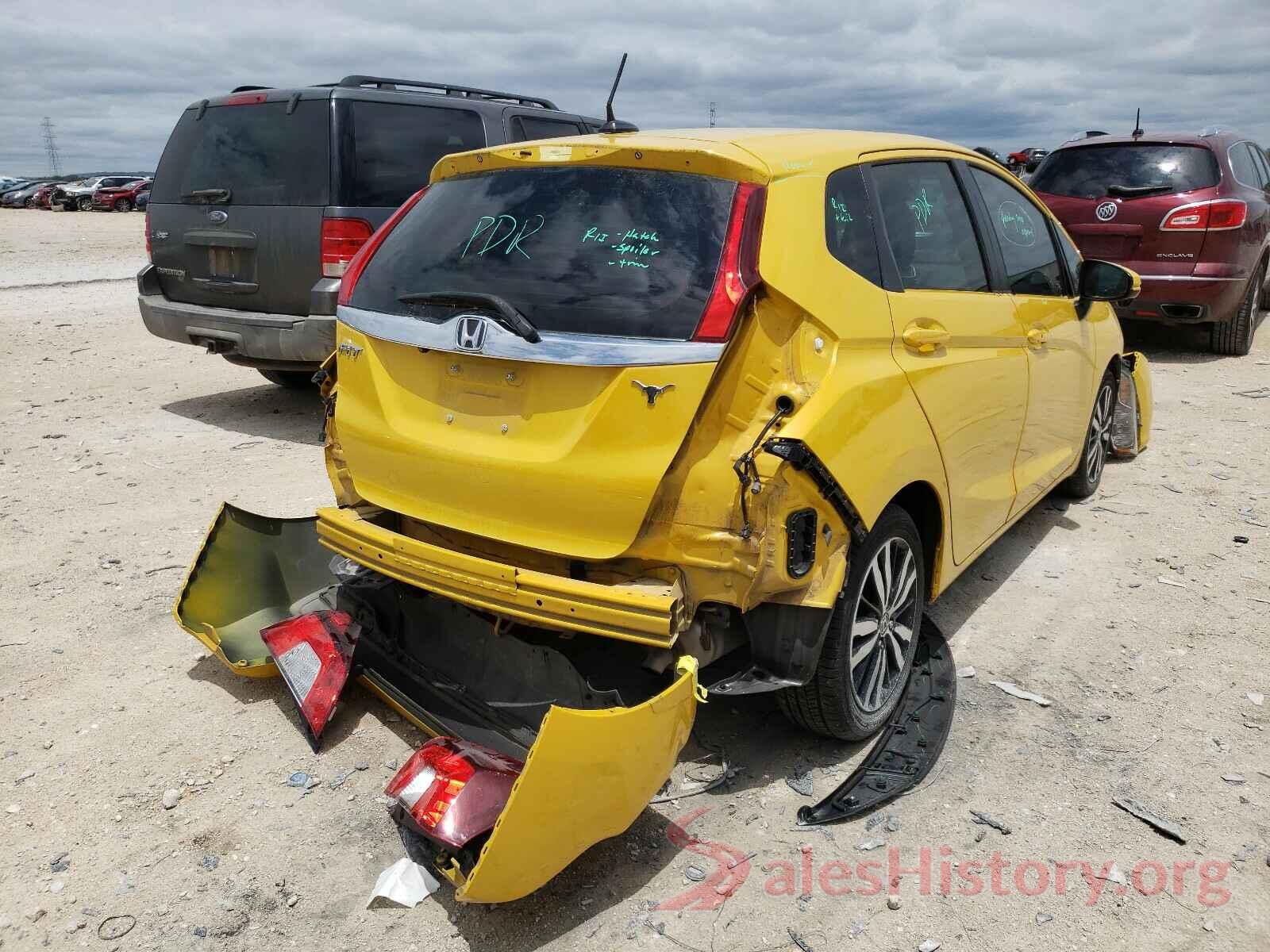 3HGGK5H89JM708053 2018 HONDA FIT