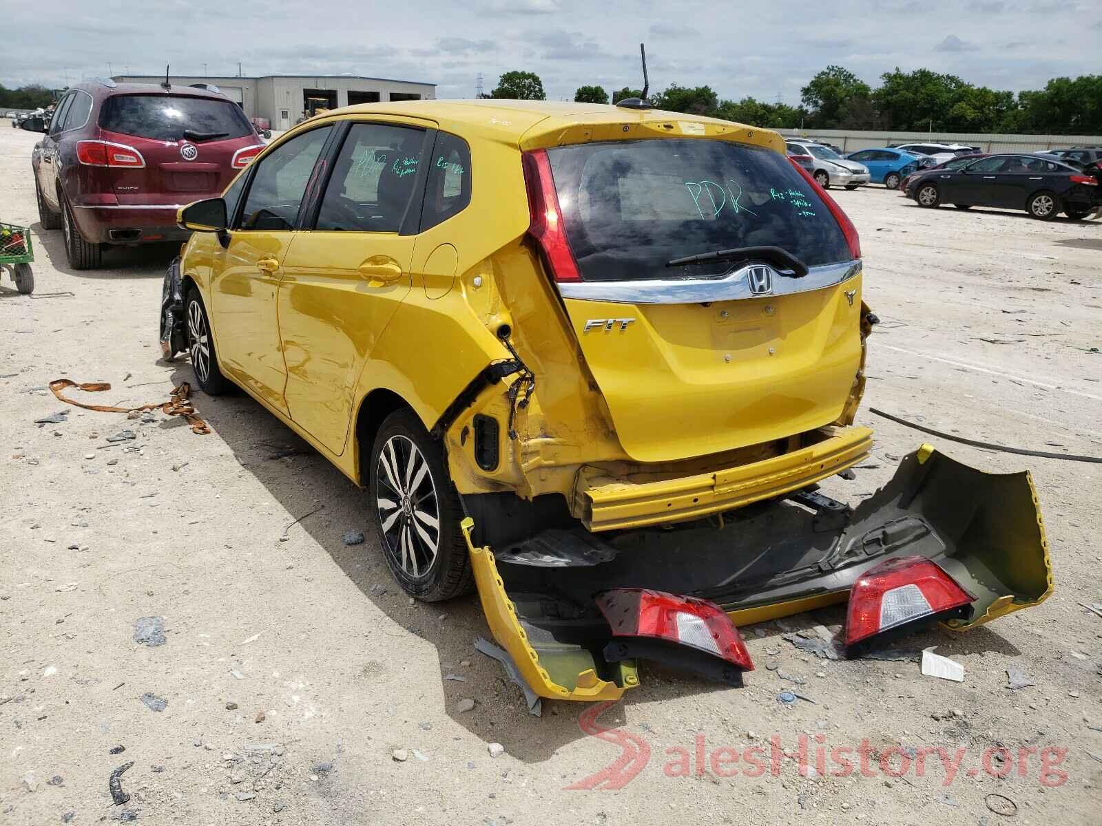 3HGGK5H89JM708053 2018 HONDA FIT