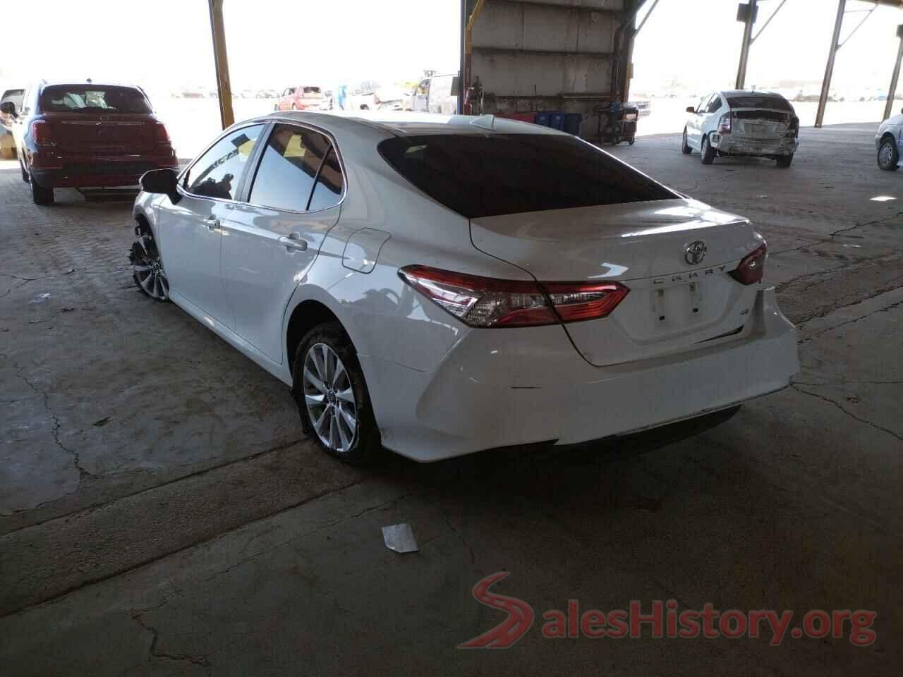 4T1C11AK2LU320641 2020 TOYOTA CAMRY