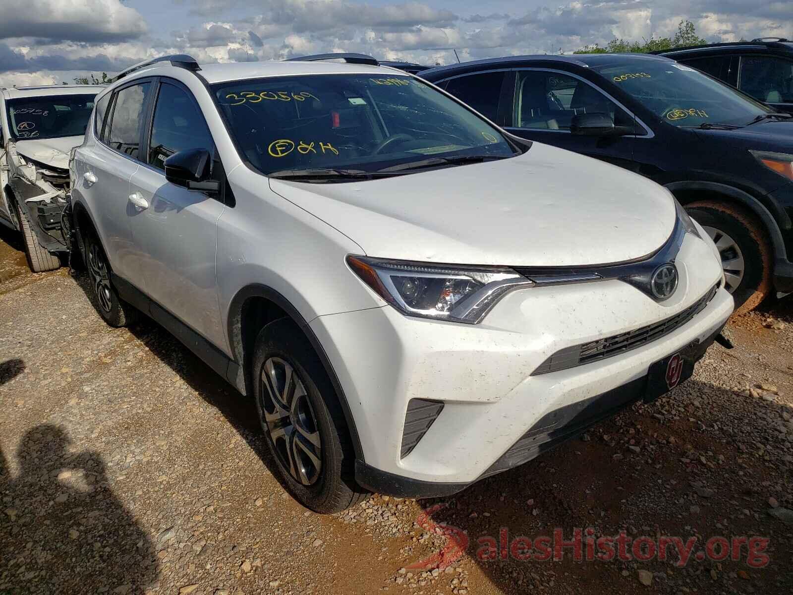 2T3ZFREV8HW330569 2017 TOYOTA RAV4