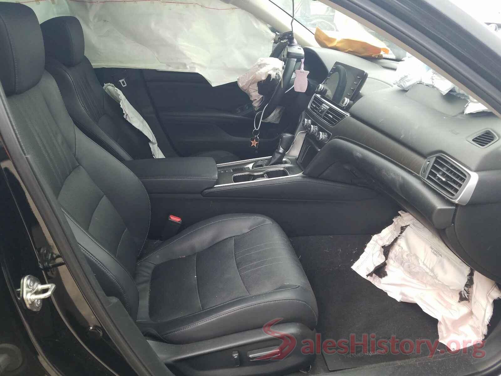 1HGCV1F55JA161285 2018 HONDA ACCORD