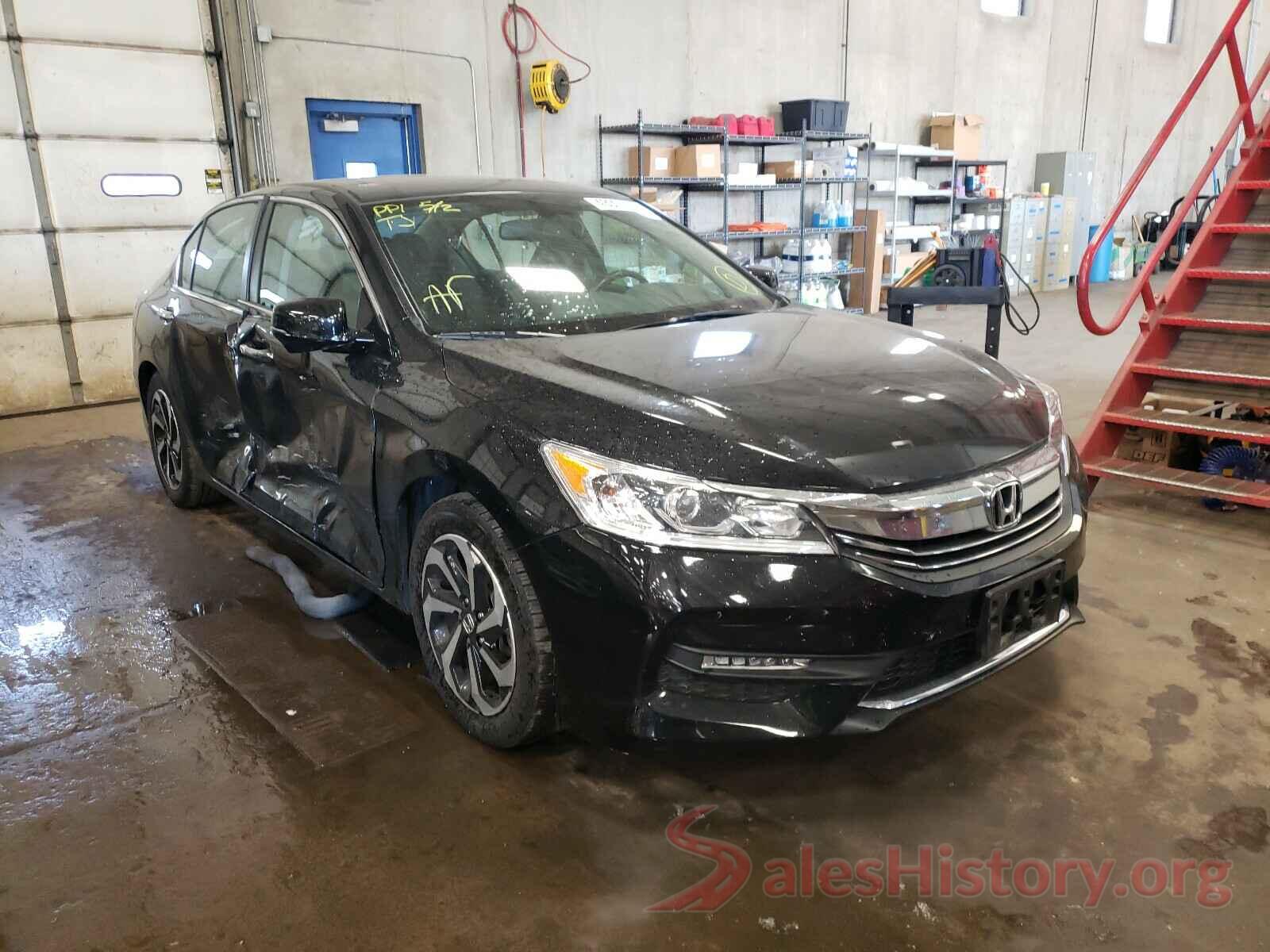 1HGCR2F8XHA279282 2017 HONDA ACCORD