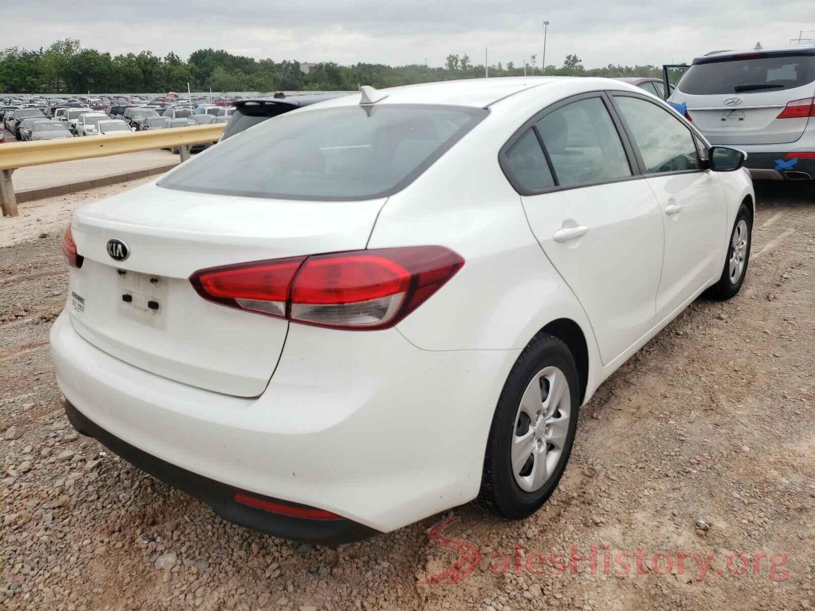 3KPFK4A71HE080175 2017 KIA FORTE