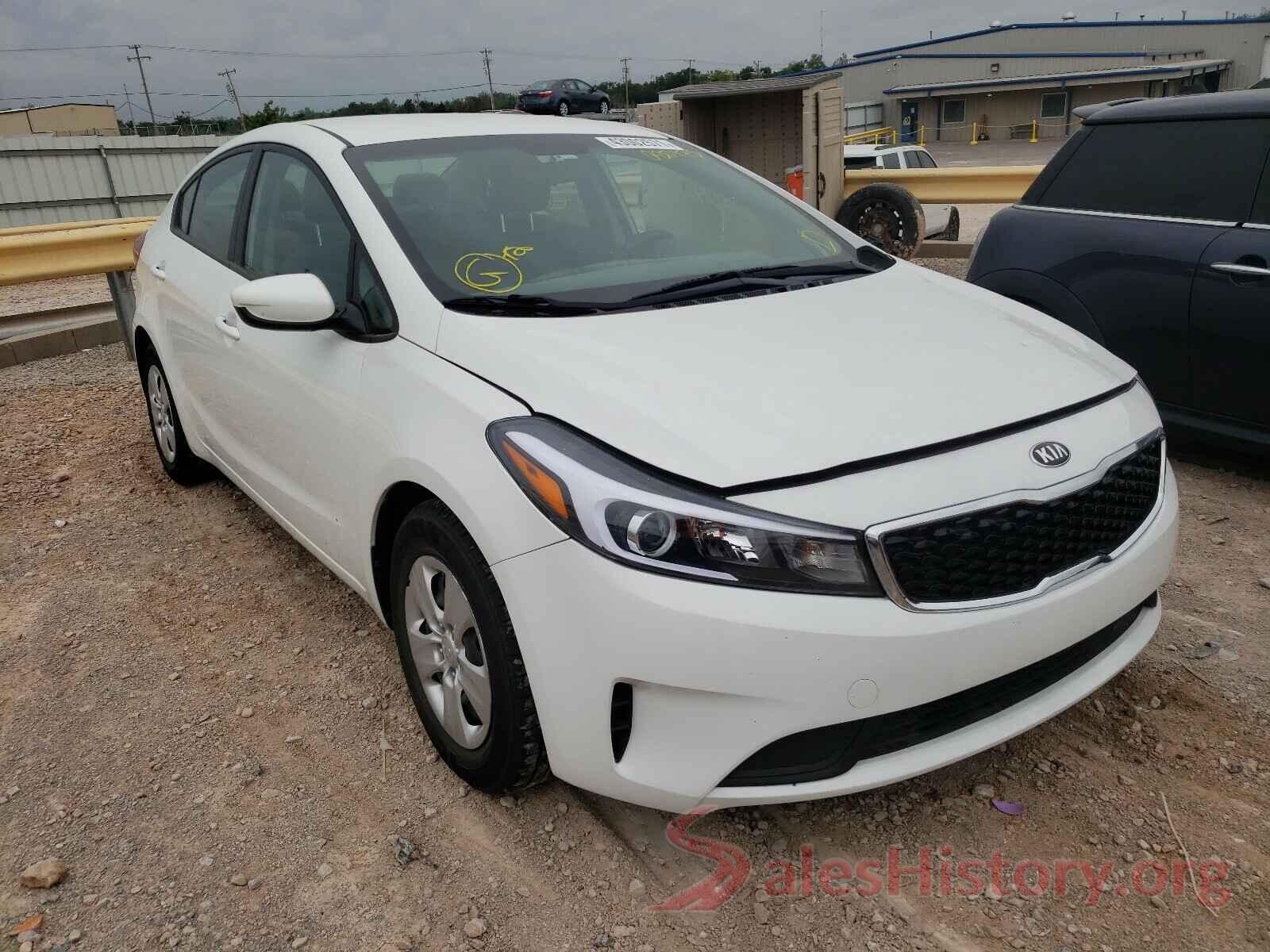 3KPFK4A71HE080175 2017 KIA FORTE