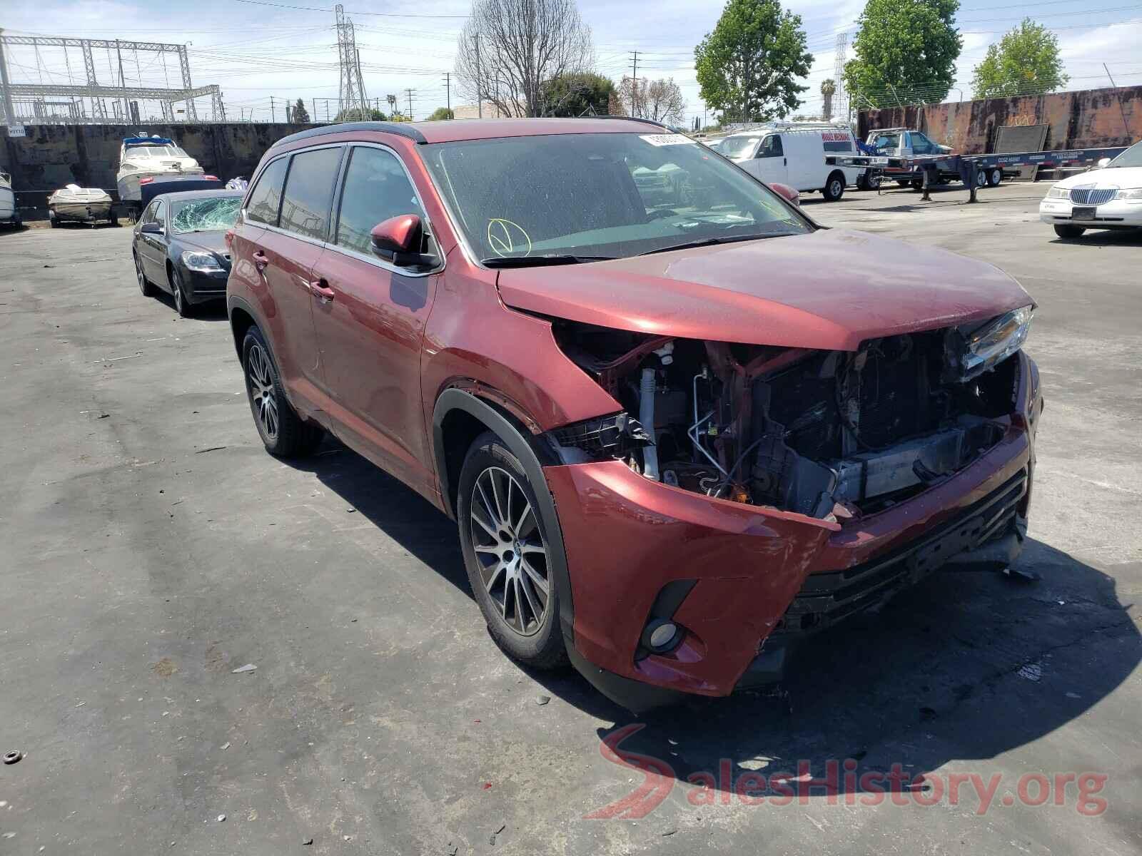 5TDKZRFH1JS526734 2018 TOYOTA HIGHLANDER