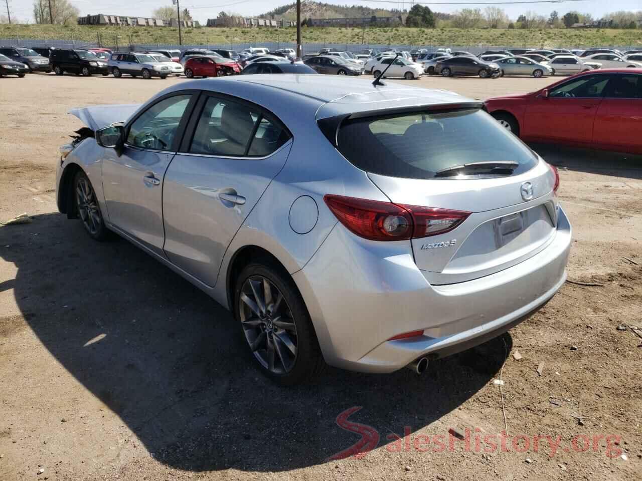 3MZBN1L30JM266538 2018 MAZDA 3