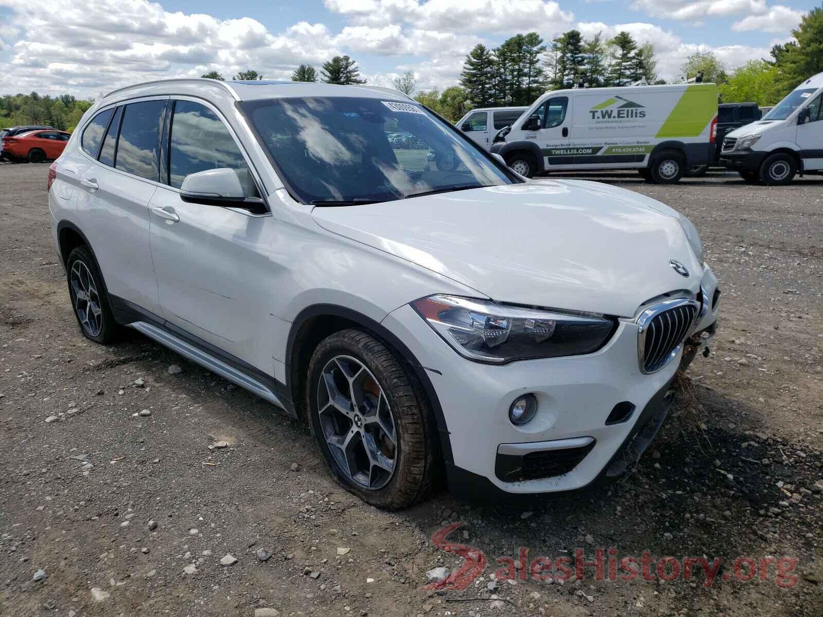 WBXHU7C5XK5L10995 2019 BMW X1