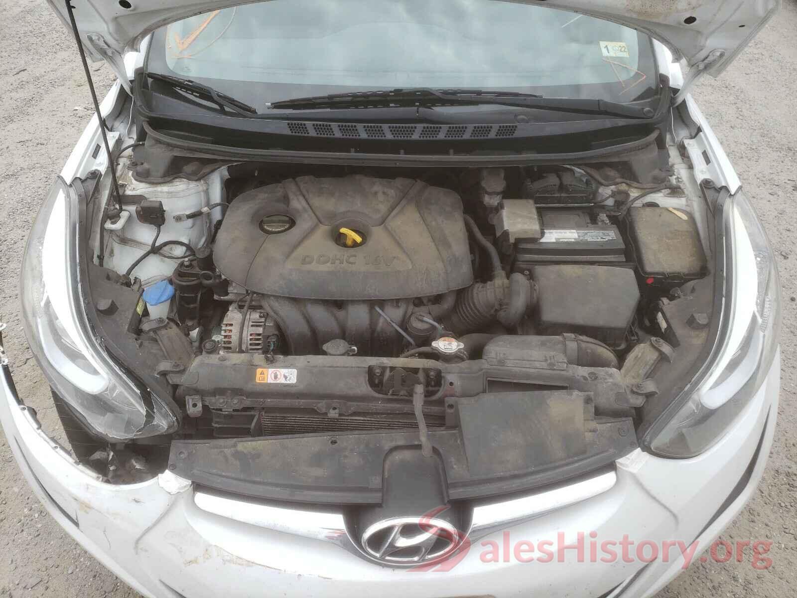 5NPDH4AE2GH680976 2016 HYUNDAI ELANTRA