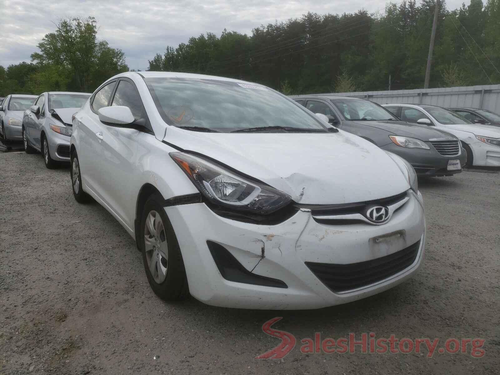 5NPDH4AE2GH680976 2016 HYUNDAI ELANTRA