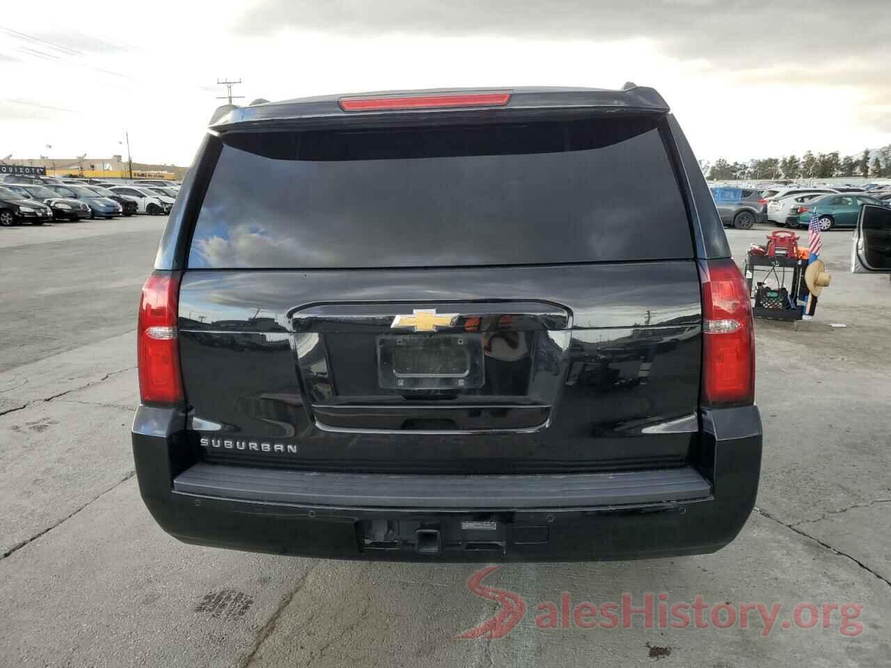 1GNSKHKC5JR235006 2018 CHEVROLET SUBURBAN