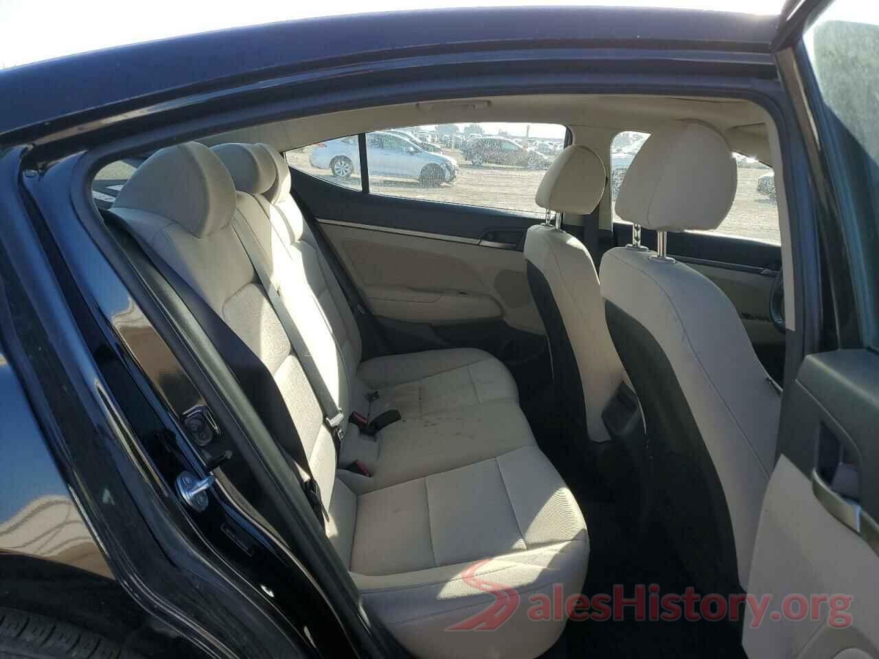 5NPD84LF7JH266699 2018 HYUNDAI ELANTRA