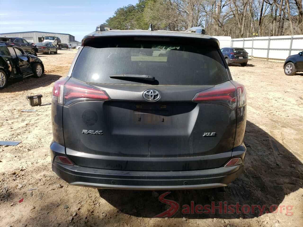 JTMWFREV9HJ717696 2017 TOYOTA RAV4