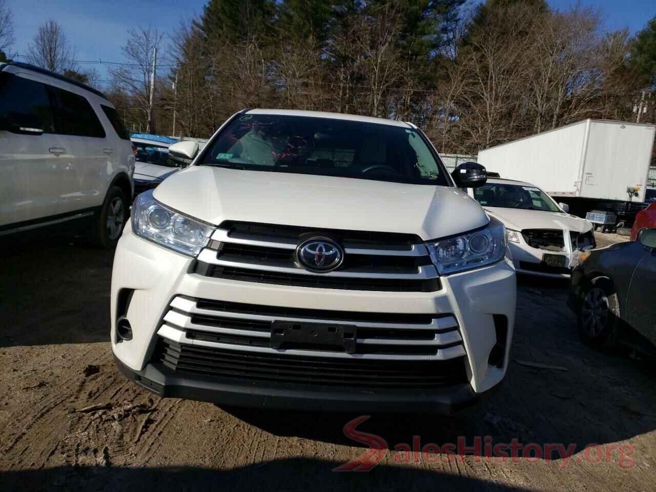 5TDBZRFHXKS711530 2019 TOYOTA HIGHLANDER