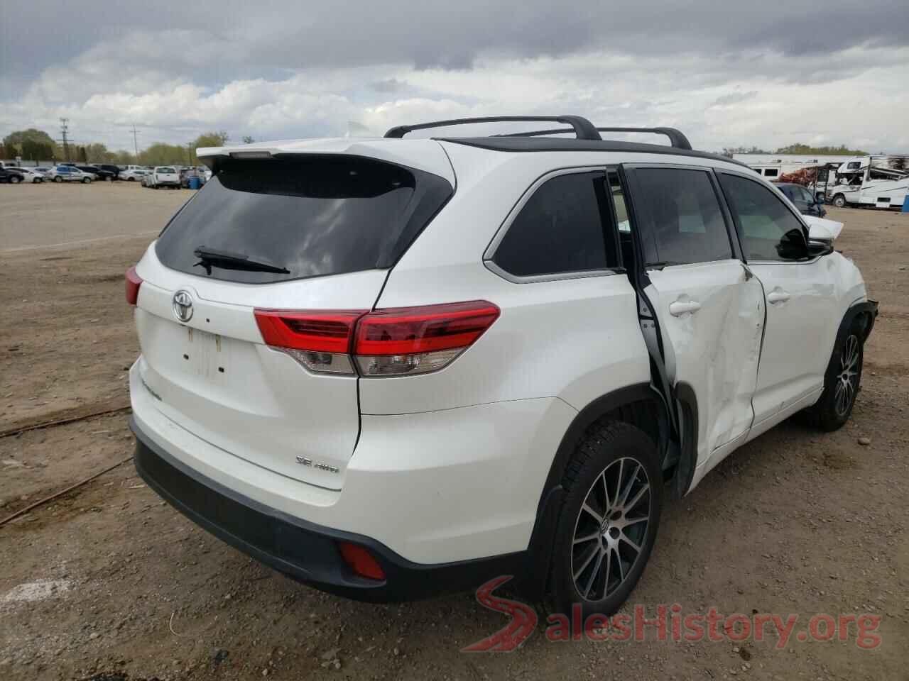 5TDJZRFH0HS466032 2017 TOYOTA HIGHLANDER